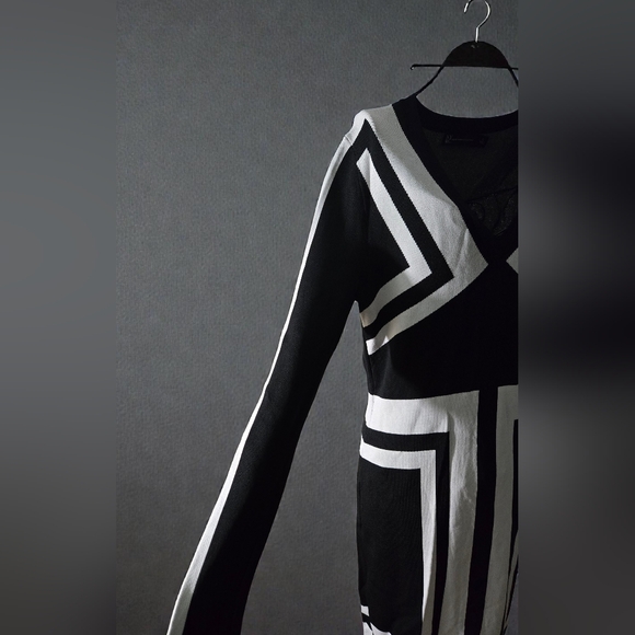 New York & Company Black and White Long Sleeve Dress Size L - Picture 3 of 4